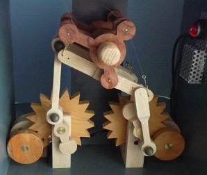 animatronic hand